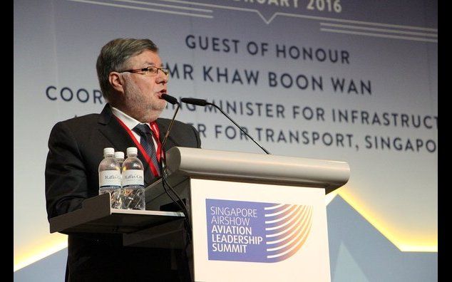 Alain Vidalies, lors de son discours au Sommet des leaders de l'aviation